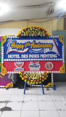 Papan Bunga di Bantarkaret Nanggung