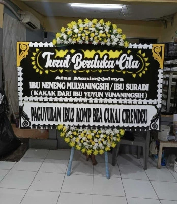 Papan Bunga di Bantarkaret Nanggung